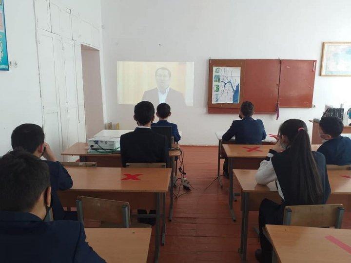 Ыбырай Алтынсарин атындағы орта мектебінде кезекті адалдық сағаты өткізілді